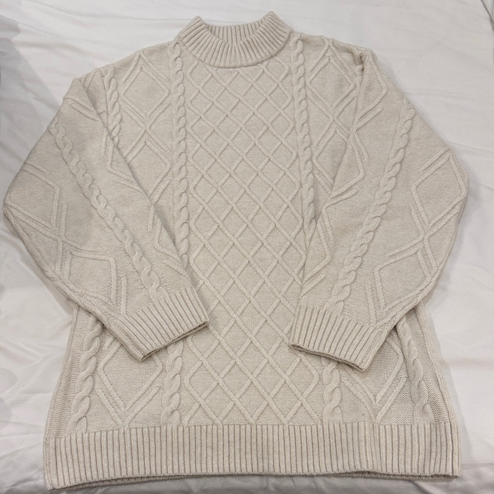 H&M Tunic Cream Cable Knit Sweater